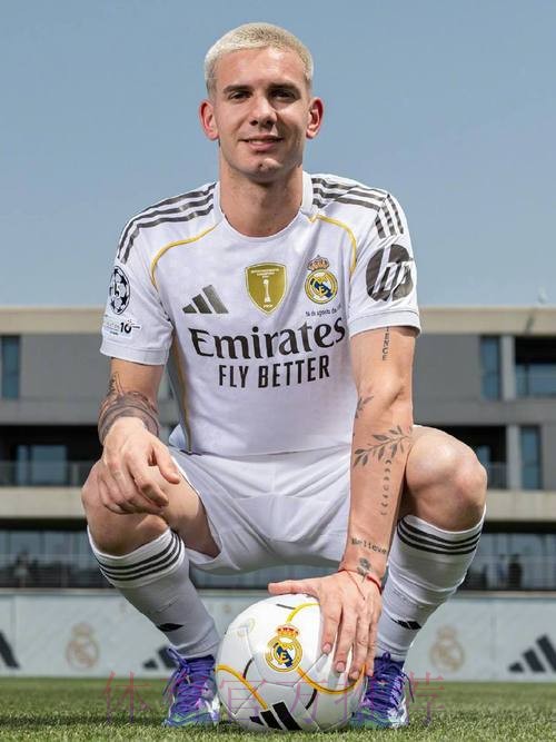 世体：皇马青训签下年轻中场大卫-梅拉多